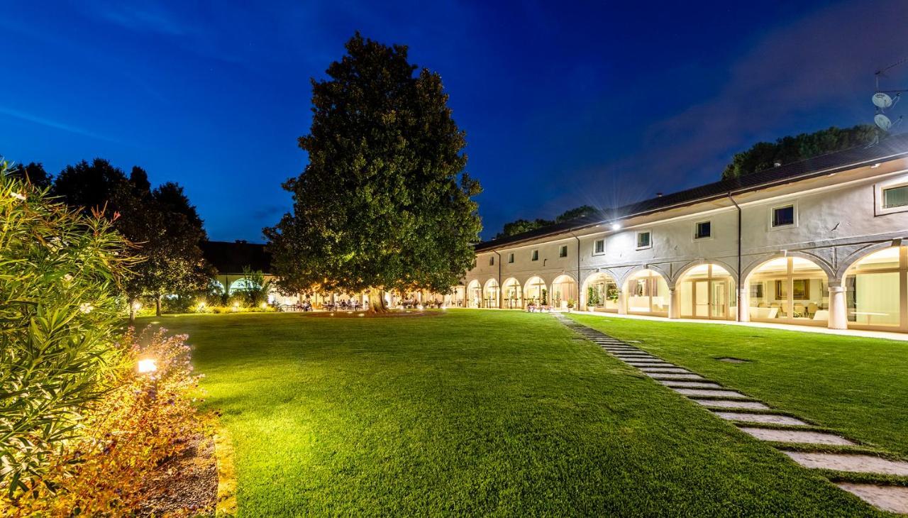 Hotel Villa I Pini Malo  Extérieur photo