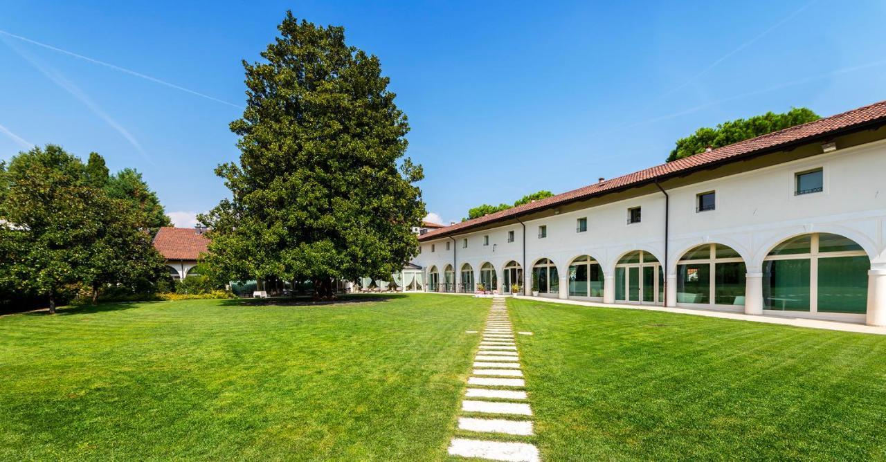 Hotel Villa I Pini Malo  Extérieur photo