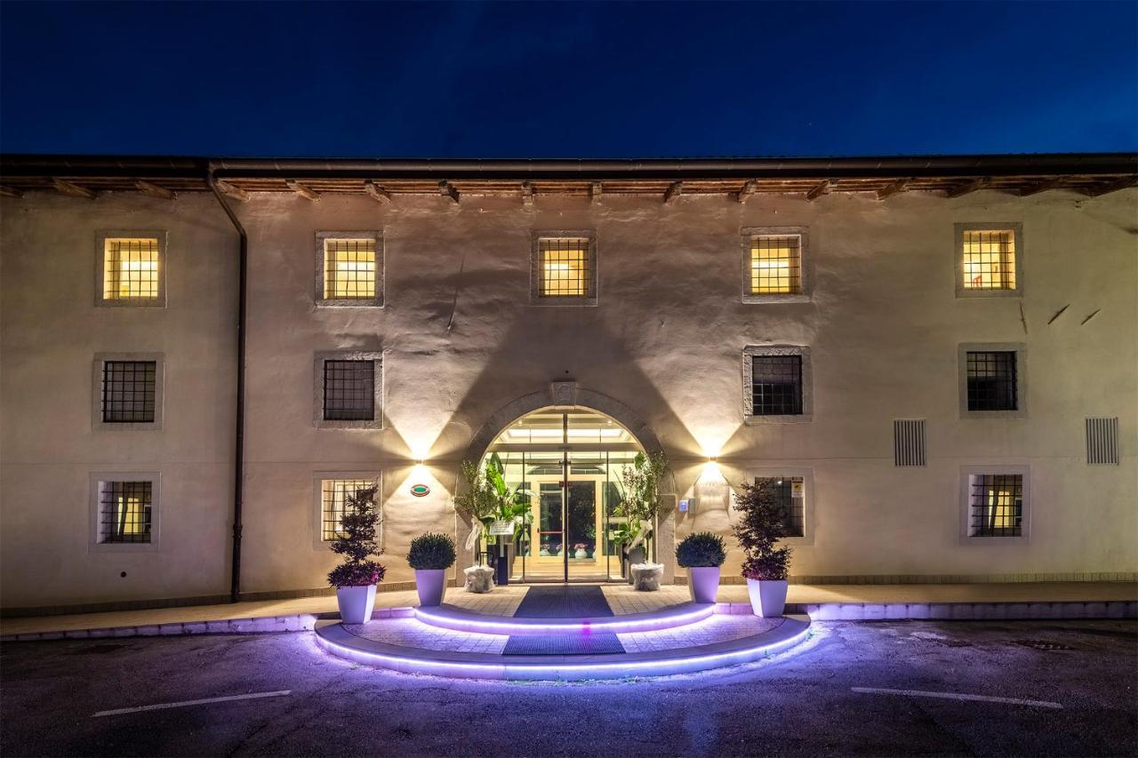 Hotel Villa I Pini Malo  Extérieur photo
