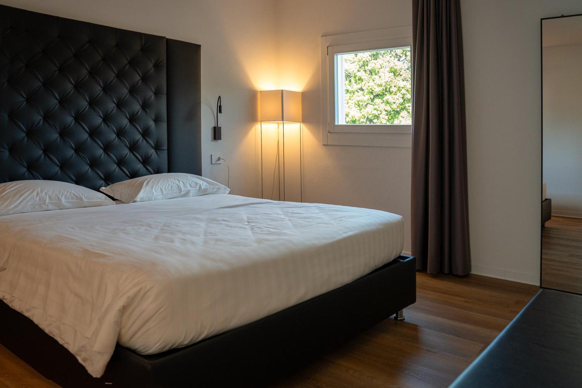Hotel Villa I Pini Malo  Extérieur photo